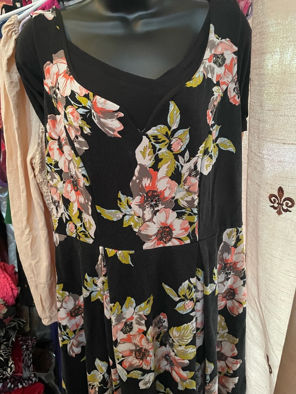TORRID Floral Ponte Pleated Skater Dress - Size 2 - Holy Grail!